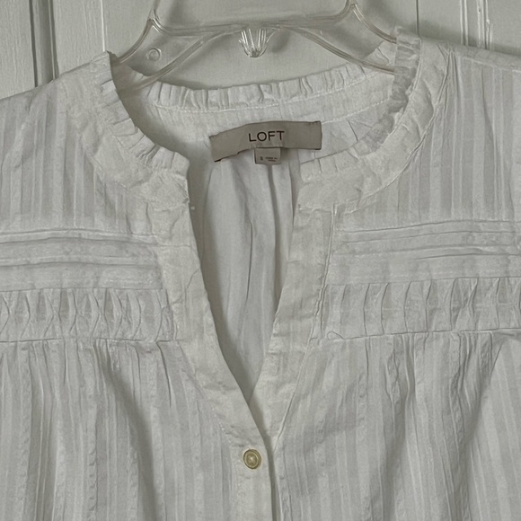 Loft 100% Cotton White Sleeveless Ruffle Pintriped Tiered 1/2 Button Up Dress S - Picture 2 of 10